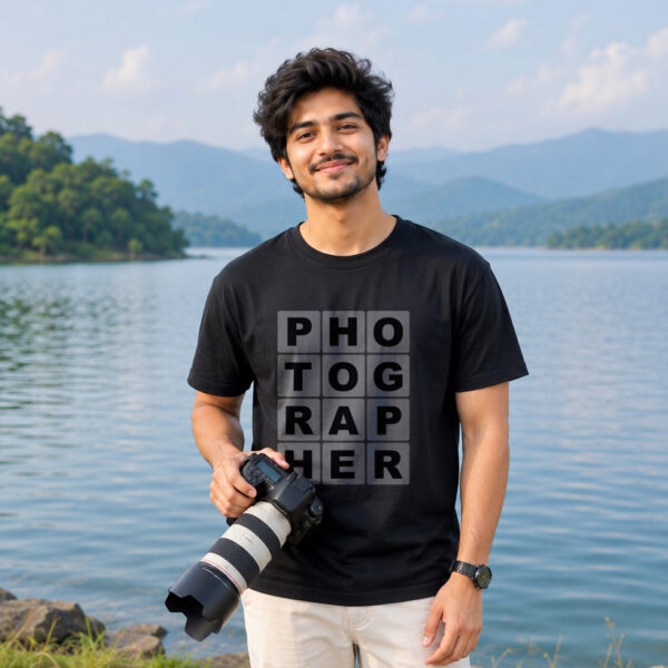 PHOTOGRAPHER Premium Cotton T-Shirt (Unisex | 180 GSM)